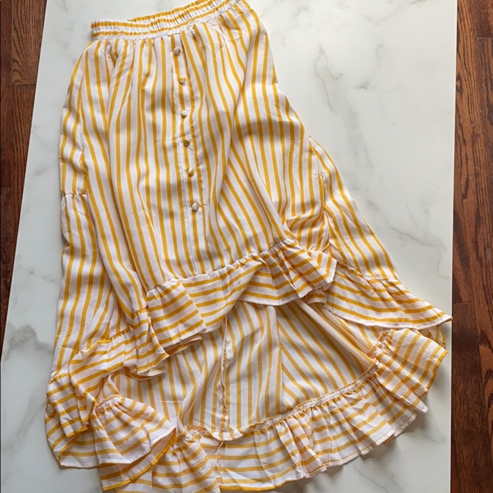 High low skirt